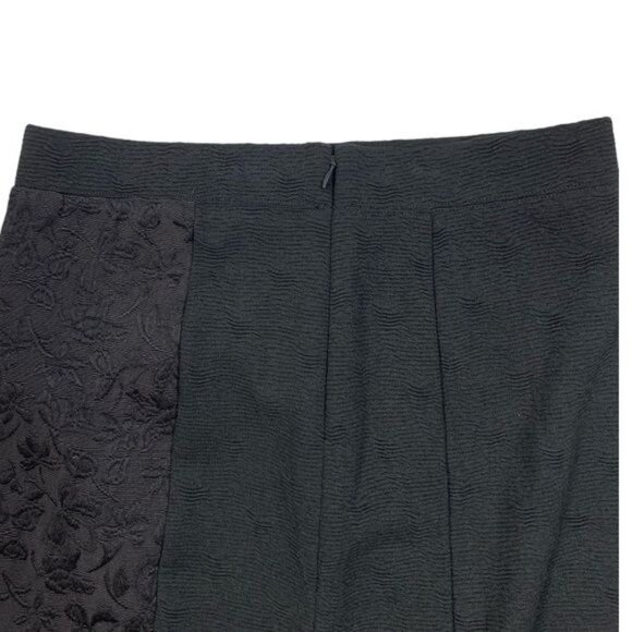 Moulinette Soeurs Black Embossed Floral Panel Pencil Skirt 6 Might Fit Like a 4 - Picture 7 of 13